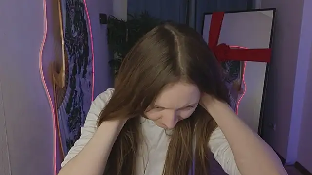 Snapshot of freya_nilsson chatting on 01-28-25, 03:14 freya nilsson online show from 01-28-25, 03:14