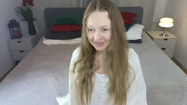 Snapshot of freya_nilsson chatting on 02-13-25, 04:22 freya nilsson online show from 02-13-25, 04:22
