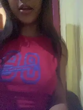 Snapshot of Karmakuro chatting on 12-22-25, 05:32 Karmakuro online show from 12-22-25, 05:32