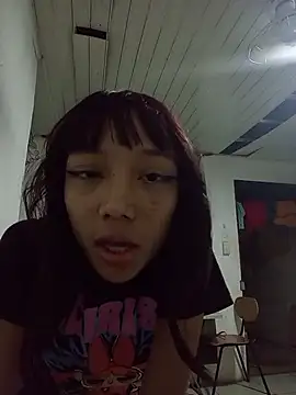 Snapshot of Karmakuro chatting on 02-25-26, 12:20 Karmakuro online show from 02-25-26, 12:20