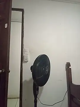 Snapshot of Karmakuro chatting on 02-26-26, 01:48 Karmakuro online show from 02-26-26, 01:48