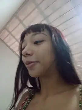 Snapshot of Karmakuro chatting on 03-06-26, 08:49 Karmakuro online show from 03-06-26, 08:49