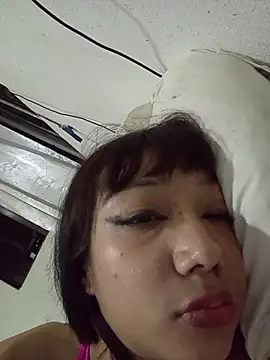 Snapshot of Karmakuro chatting on 03-31-26, 11:27 Karmakuro online show from 03-31-26, 11:27