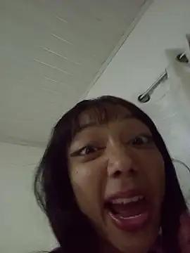 Snapshot of Karmakuro chatting on 04-09-26, 07:47 Karmakuro online show from 04-09-26, 07:47