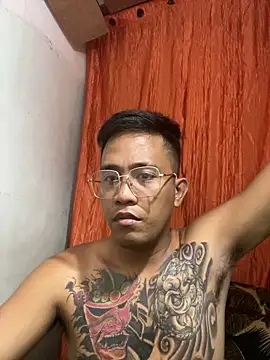 Thyler08 online show from 12-25-24, 06:09