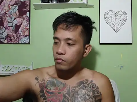 Thyler08 online show from 10-29-25, 06:37