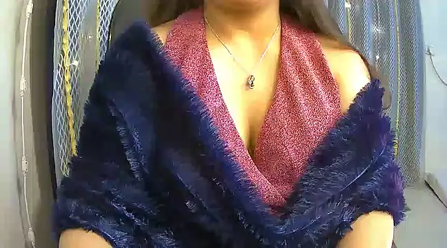 Snapshot of avav_love chatting on 12-09-24, 03:22 avav love online show from 12-09-24, 03:22