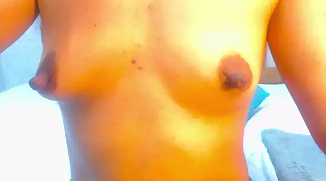 Snapshot of Amy_Ronan chatting on 01-18-25, 04:21 Amy Ronan online show from 01-18-25, 04:21