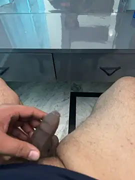 Snapshot of kkkr23456 chatting on 11-26-25, 02:34 kkkr23456 online show from 11-26-25, 02:34