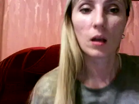 Snapshot of Biddy_Alana chatting on 12-07-24, 07:21 Biddy Alana online show from 12-07-24, 07:21