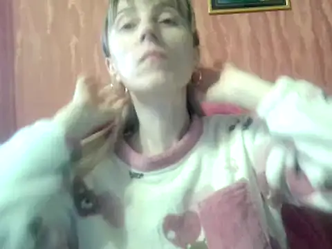 Snapshot of Biddy_Alana chatting on 02-03-25, 07:18 Biddy Alana online show from 02-03-25, 07:18