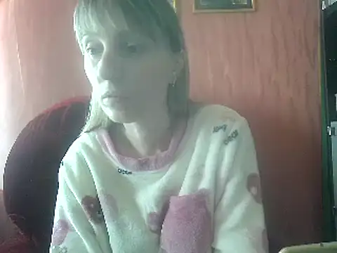 Snapshot of Biddy_Alana chatting on 02-15-25, 08:54 Biddy Alana online show from 02-15-25, 08:54