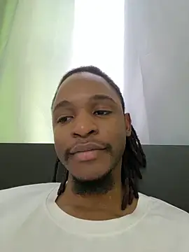 Snapshot of finefinance chatting on 03-19-26, 09:13 finefinance online show from 03-19-26, 09:13