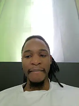 Snapshot of finefinance chatting on 03-21-26, 06:18 finefinance online show from 03-21-26, 06:18