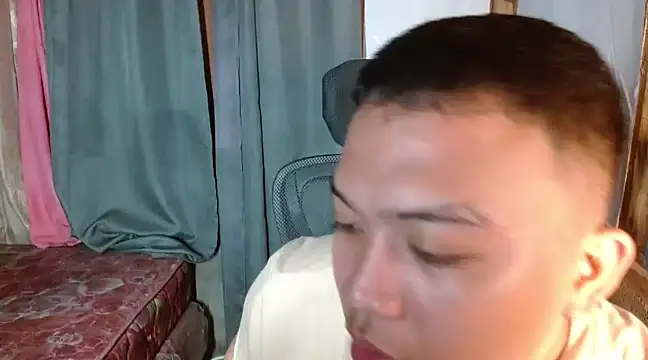 Snapshot of xsweetasian69x chatting on 12-03-24, 04:39 xsweetasian69x online show from 12-03-24, 04:39