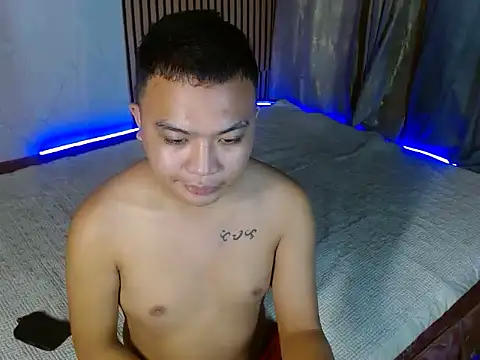 Snapshot of xsweetasian69x chatting on 12-18-24, 03:55 xsweetasian69x online show from 12-18-24, 03:55