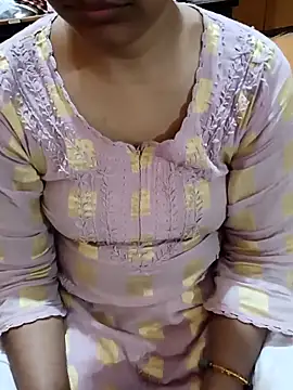 Snapshot of Diya_143 chatting on 03-14-25, 09:46 Diya 143 online show from 03-14-25, 09:46