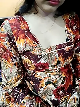 Snapshot of Diya_143 chatting on 03-20-25, 07:57 Diya 143 online show from 03-20-25, 07:57