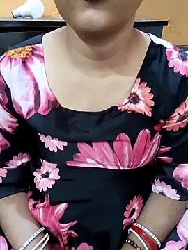 Snapshot of Diya_143 chatting on 09-13-25, 08:47 Diya 143 online show from 09-13-25, 08:47