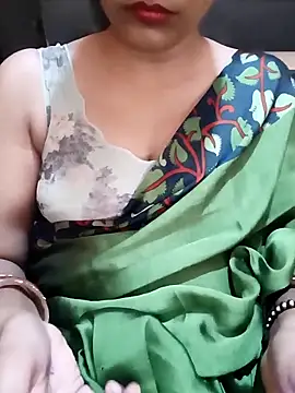 Snapshot of Diya_143 chatting on 09-27-25, 07:46 Diya 143 online show from 09-27-25, 07:46