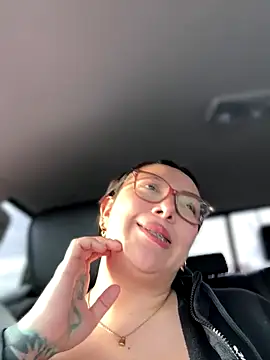 nativepumpkin95 online show from 10-09-25, 10:41