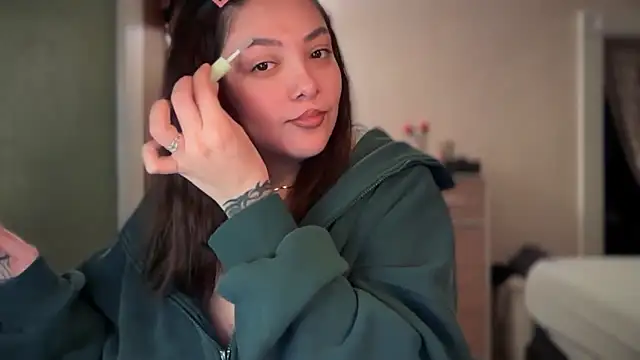 nativepumpkin95 online show from 12-16-25, 08:47