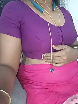 Snapshot of Tamil-hotwife chatting on 06-09-26, 05:24 Tamil-hotwife online show from 06-09-26, 05:24