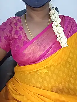 Snapshot of Tamil-hotwife chatting on 07-03-26, 04:02 Tamil-hotwife online show from 07-03-26, 04:02