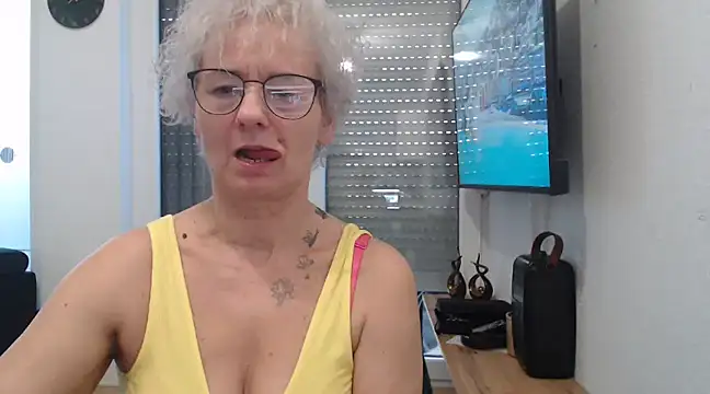 Hot Ann52 online show from 02-04-25, 09:49