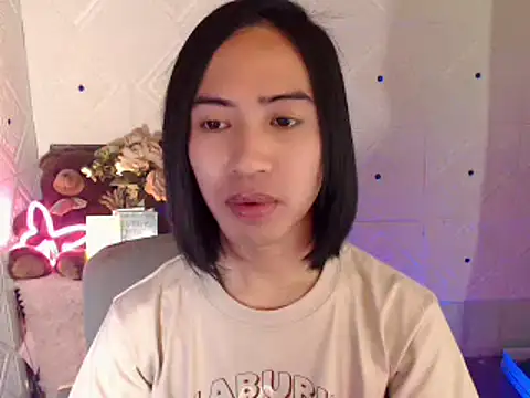 Snapshot of Lemonadexxx chatting on 02-11-25, 04:35 Lemonadexxx online show from 02-11-25, 04:35