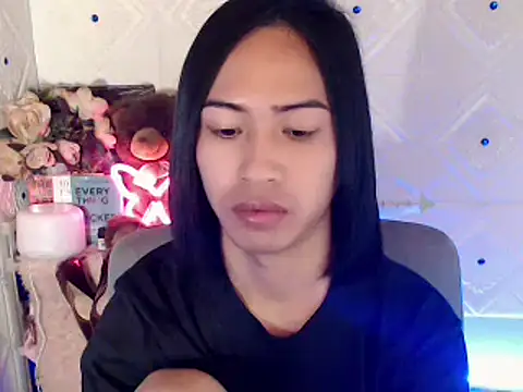 Snapshot of Lemonadexxx chatting on 02-22-25, 08:53 Lemonadexxx online show from 02-22-25, 08:53