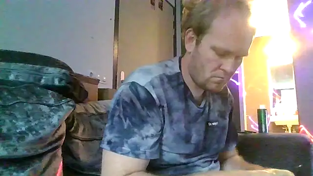 Snapshot of Janssen88 chatting on 06-09-26, 02:39 Janssen88 online show from 06-09-26, 02:39