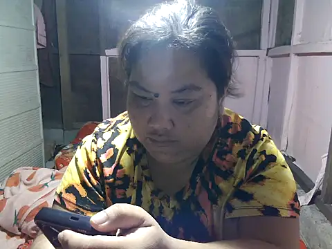 Snapshot of xxbigboootyxx chatting on 09-24-25, 11:52 xxbigboootyxx online show from 09-24-25, 11:52