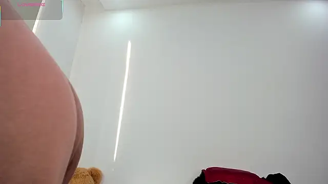 karlyn angels online show from 03-25-26, 09:21