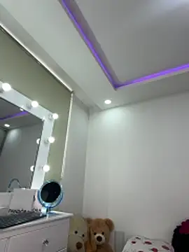 Snapshot of karlyn_angels chatting on 05-25-26, 05:41 karlyn angels online show from 05-25-26, 05:41