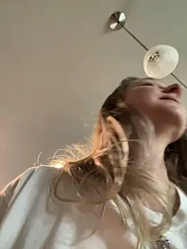 Snapshot of Vivian_MayXxX chatting on 12-07-24, 08:38 Vivian MayXxX online show from 12-07-24, 08:38