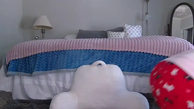 Snapshot of Vivian_MayXxX chatting on 01-26-25, 08:45 Vivian MayXxX online show from 01-26-25, 08:45