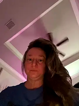 Snapshot of Vivian_MayXxX chatting on 10-10-25, 01:10 Vivian MayXxX online show from 10-10-25, 01:10