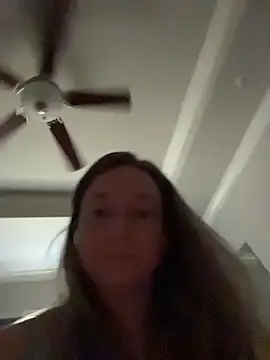 Snapshot of Vivian_MayXxX chatting on 10-24-25, 07:10 Vivian MayXxX online show from 10-24-25, 07:10