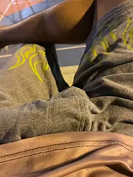 stuard-19 online show from 12-20-25, 05:14