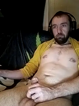 Snapshot of ShadowyTube chatting on 01-07-26, 04:37 ShadowyTube online show from 01-07-26, 04:37