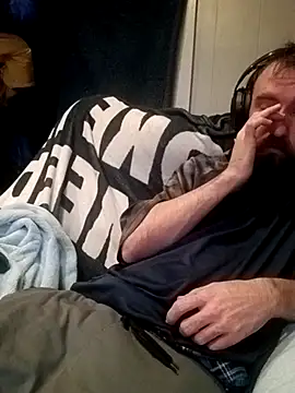 Snapshot of ShadowyTube chatting on 02-22-26, 05:40 ShadowyTube online show from 02-22-26, 05:40