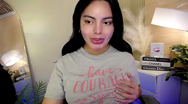 HotstuffCherrySummer online show from 12-31-24, 08:15