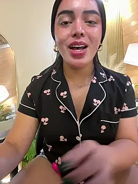 HotstuffCherrySummer online show from 02-11-25, 10:04