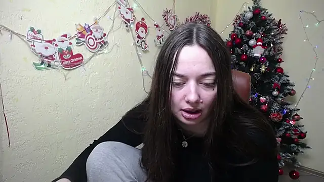 MilanaPrice online show from 12-21-24, 06:34