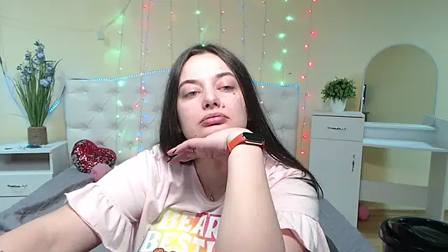 MilanaPrice online show from 01-26-25, 09:40