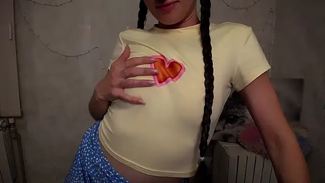 MaryEm976 online show from 05-30-26, 07:05