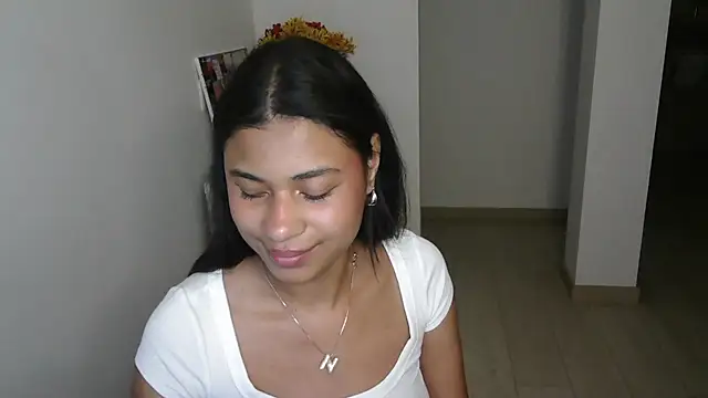 dark enchantress  online show from 01-16-25, 02:19