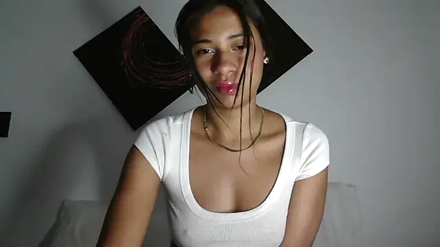 dark enchantress  online show from 11-01-25, 10:34