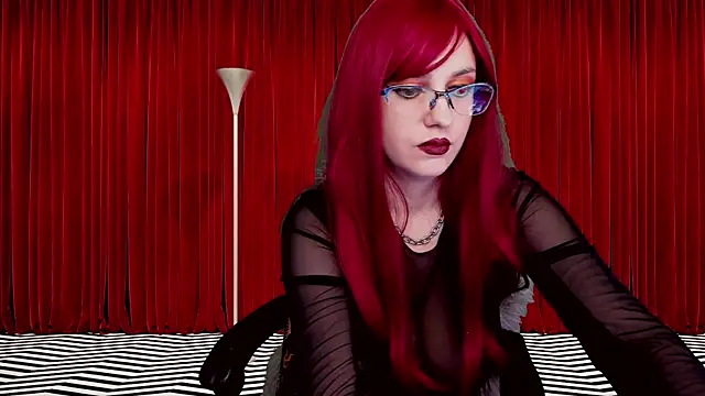 Snapshot of RoseBlooom chatting on 03-09-25, 03:32 RoseBlooom online show from 03-09-25, 03:32